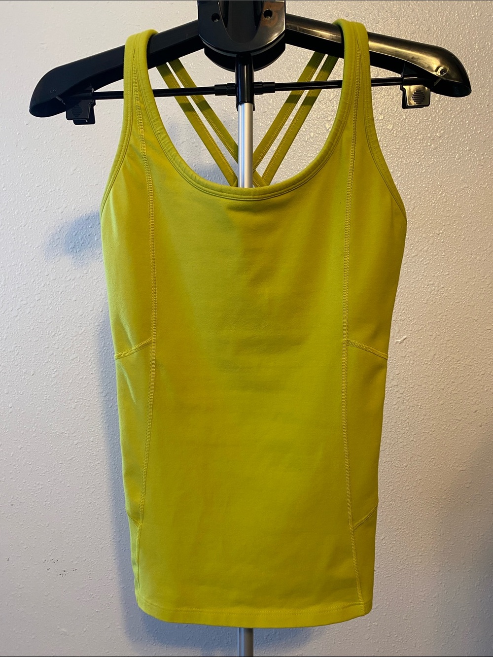 Athleta Bright Lime Green Athletic Tank Top Women’s Medium